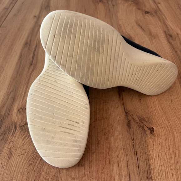 Allbirds Men's Wool Runners - Navy / Cream - Size 9 - Picture 9 of 9